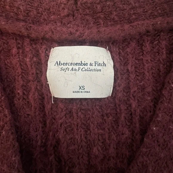 Abercrombie Fitch Sweaters Abercrombie Fitch Button Up Puff